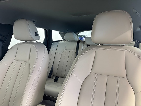 Audi A6 9 of 17