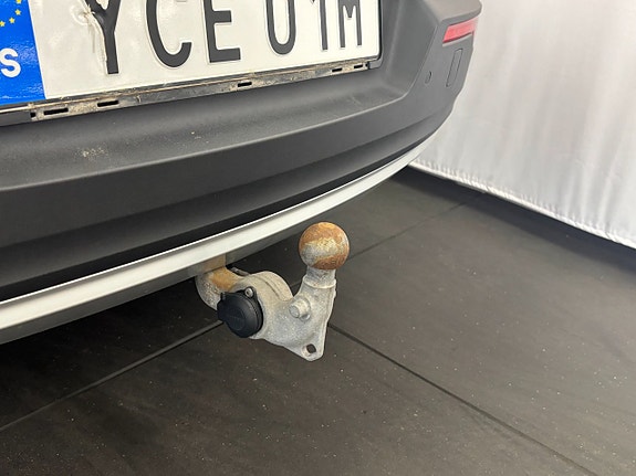 Volvo XC40 15 of 15