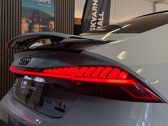 Audi A7 9 of 30
