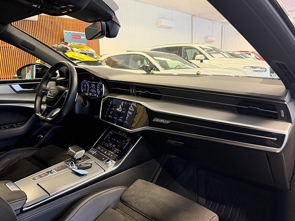 Audi A7 12 of 30