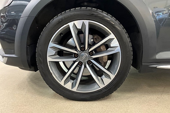 Audi A4 allroad 11 of 30
