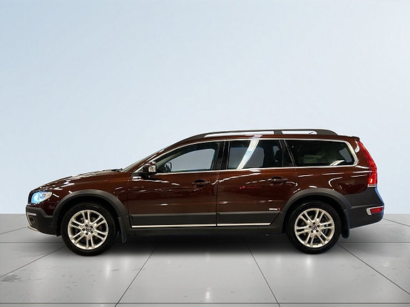 Volvo XC70 4 of 5