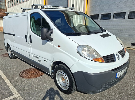 Renault Trafic 4 of 5