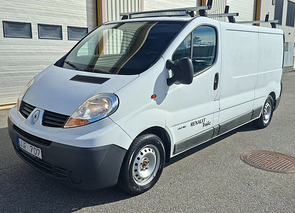 Renault Trafic 2 of 5