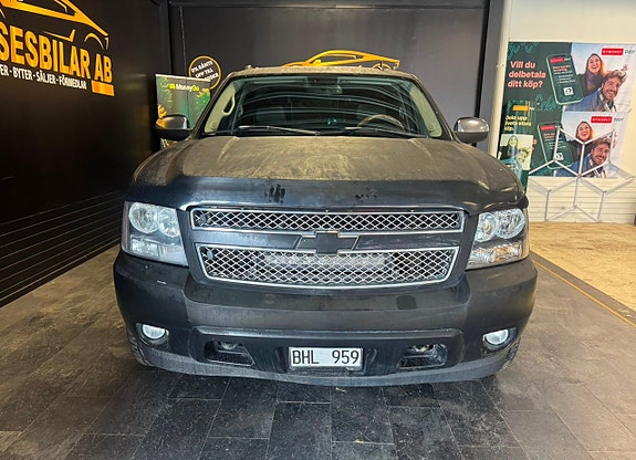 Chevrolet Avalanche 6 of 22