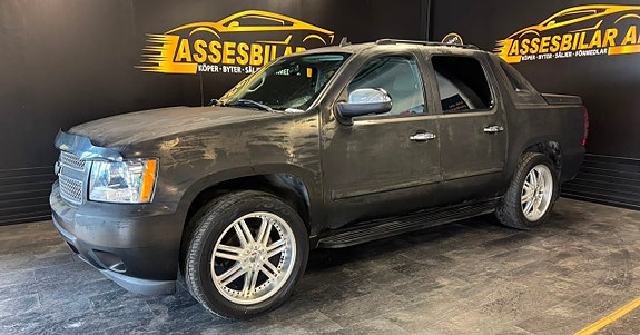 Chevrolet Avalanche 7 of 22