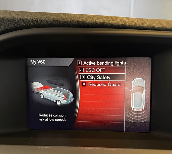 Volvo V60 11 of 12