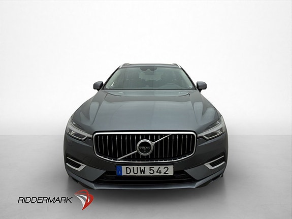 Volvo XC60 2 of 5