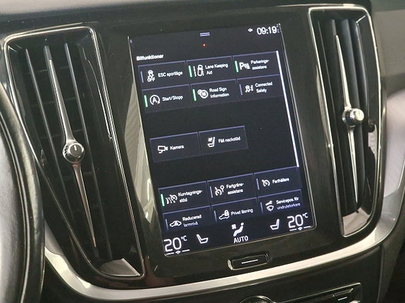 Volvo V60 18 of 22