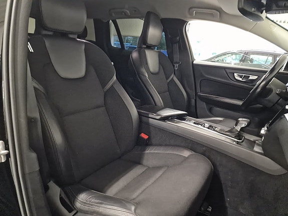 Volvo V60 21 of 22