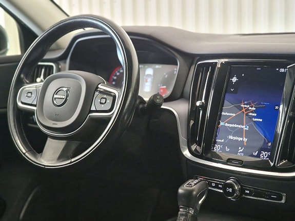 Volvo V60 14 of 22