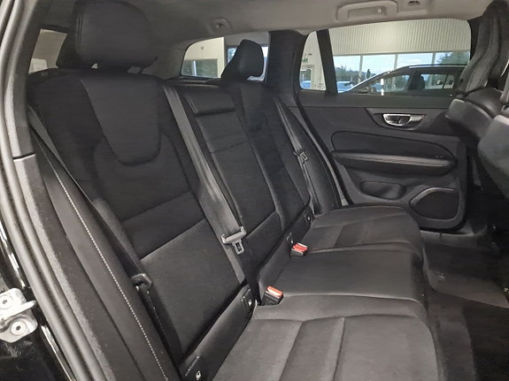 Volvo V60 22 of 22