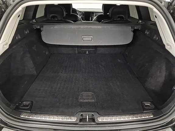 Volvo V60 9 of 22