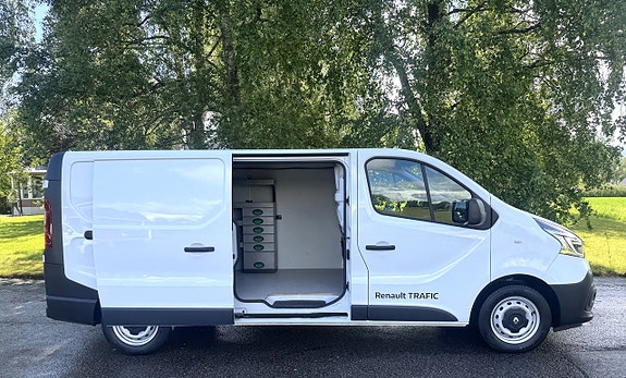 Renault Trafic 2 of 5