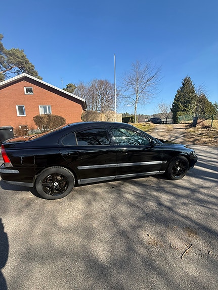 Volvo S60 5 of 5