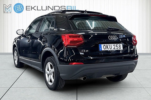 Audi Q2 4 of 5