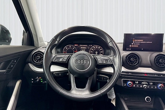 Audi Q2 12 of 18