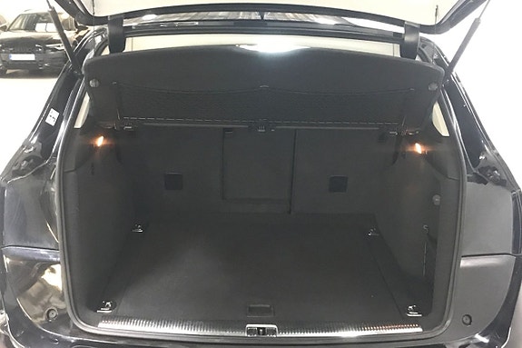 Audi Q5 9 of 22