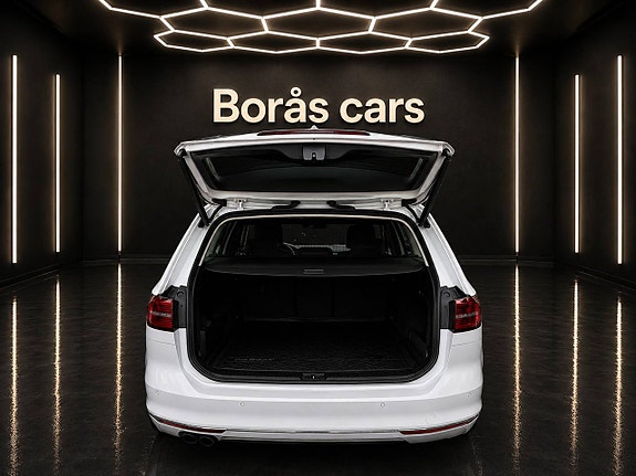 Volkswagen Passat 6 of 17