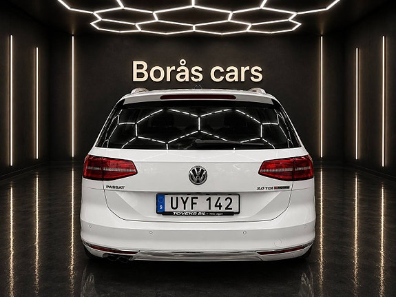 Volkswagen Passat 5 of 5