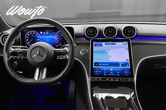 Mercedes-Benz C200 16 of 19