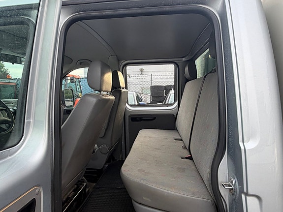 Volkswagen Transporter 3 of 5