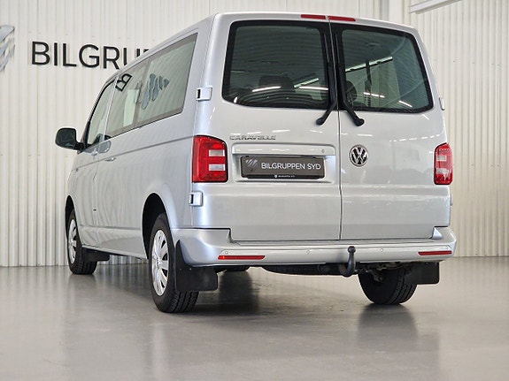 Volkswagen Caravelle 7 of 20