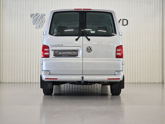 Volkswagen Caravelle 6 of 20