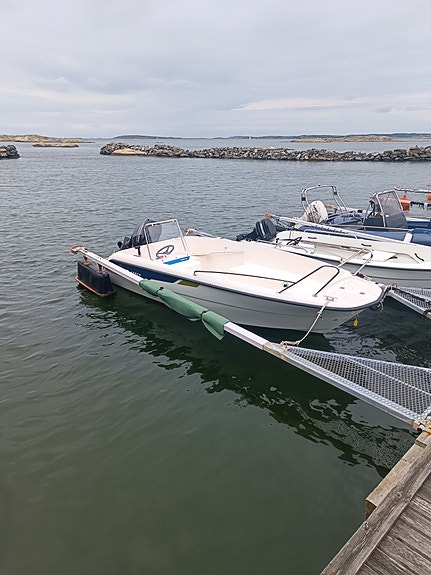 Cremo 490SC 2022 med Mercury 50hk 2022. Båtplats kan också överlåtas 2 of 5