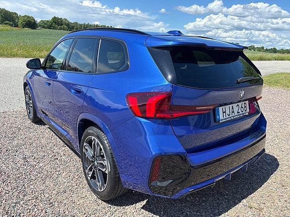BMW X1 5 of 5