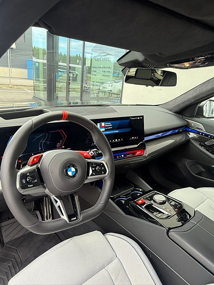 BMW M5 29 of 29