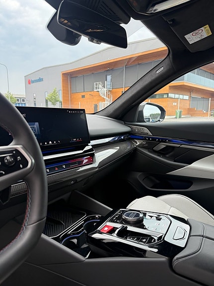 BMW M5 19 of 29