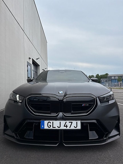 BMW M5 7 of 29