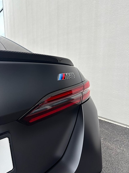 BMW M5 10 of 29