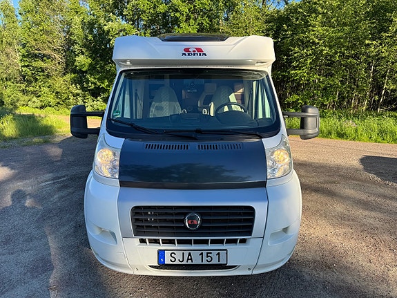 Adria Mobil Coral 690 2.3 Multilet 2 of 22