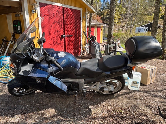 BMW K 1200 GT 2 of 4