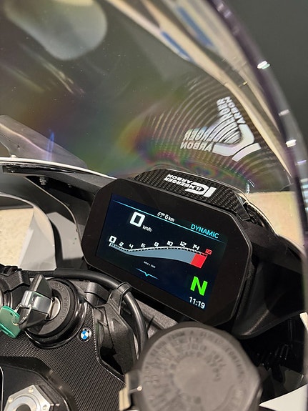 BMW M1000RR Carbon Edition | Akrapovic |  "NY" 10 of 11