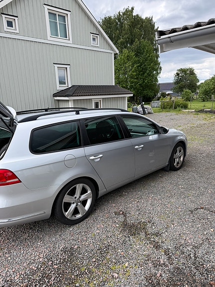Volkswagen Passat 6 of 6