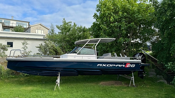 Axopar 28 T-TOP 11 of 14