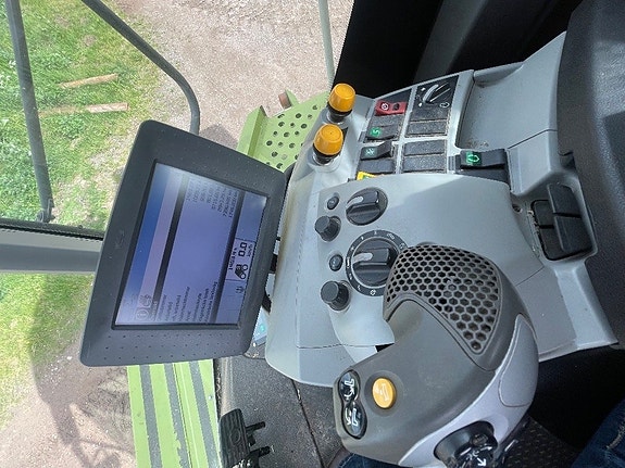 CLAAS Lexion 660 TT 11 of 21