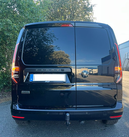 Volkswagen Caddy 5 of 5