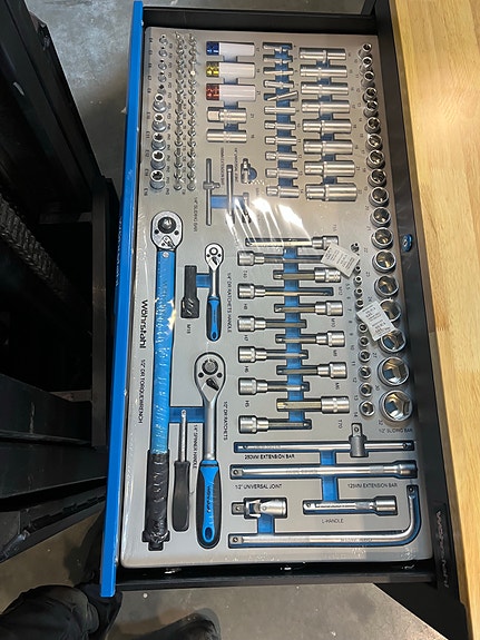 Product image 2 of 9