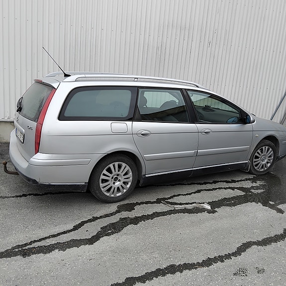 Citroen C5 2 of 4