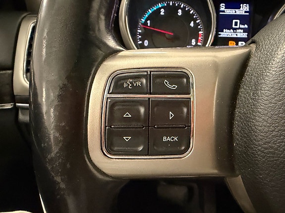 Jeep Grand Cherokee 20 of 30