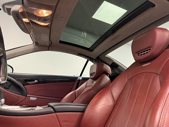 Mercedes-Benz SL63 14 of 23
