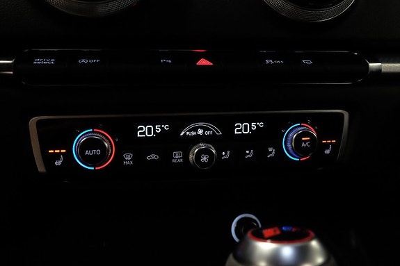 Audi RS3 16 of 17