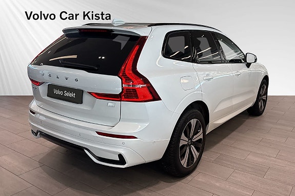 Volvo XC60 5 of 30