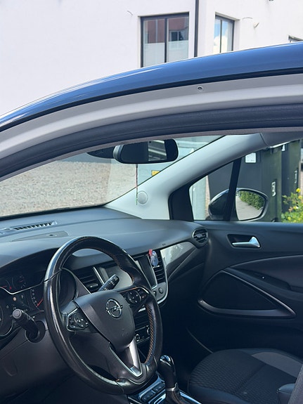 Opel Crossland X 5 of 5