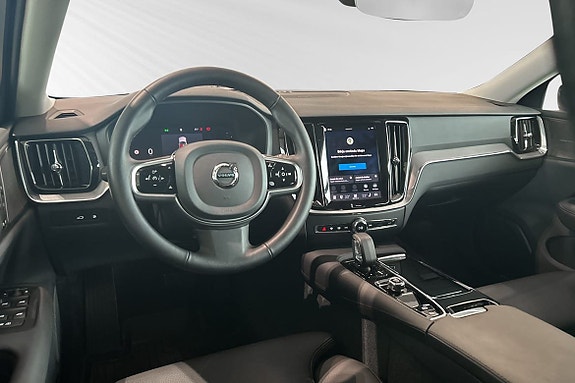 Volvo V60 9 of 30