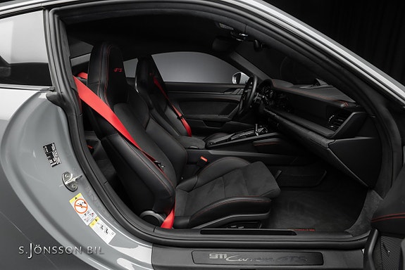 Porsche 911 19 of 29